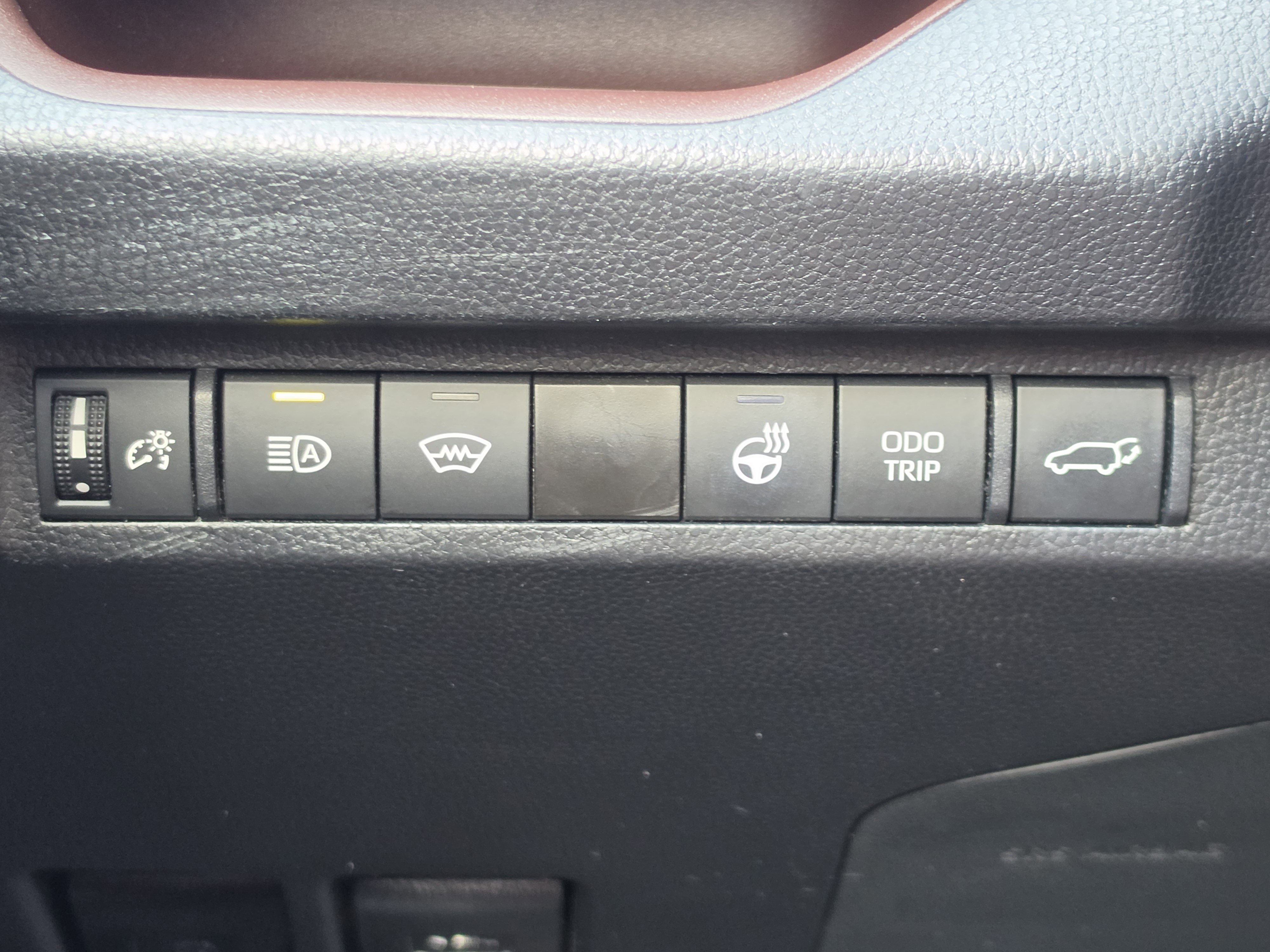 Certified 2023 Toyota RAV4 Limited w/ Limited Grade Weather Package AWD/4WD image 16