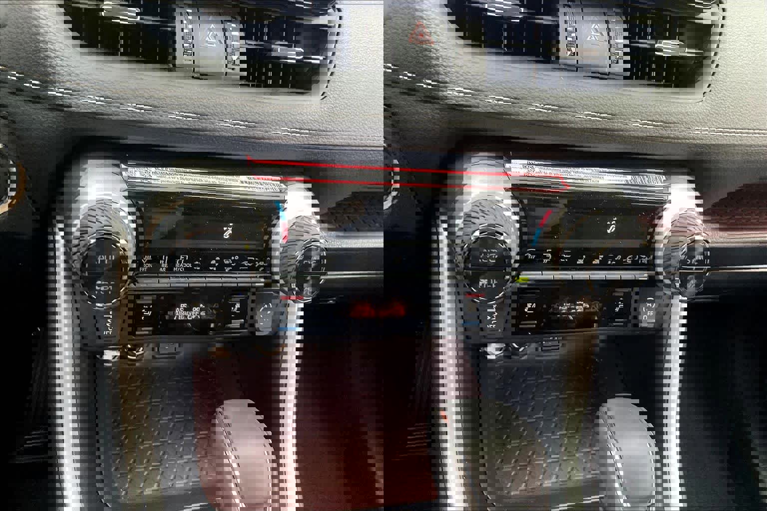 Used 2025 Toyota RAV4 Limited image 33