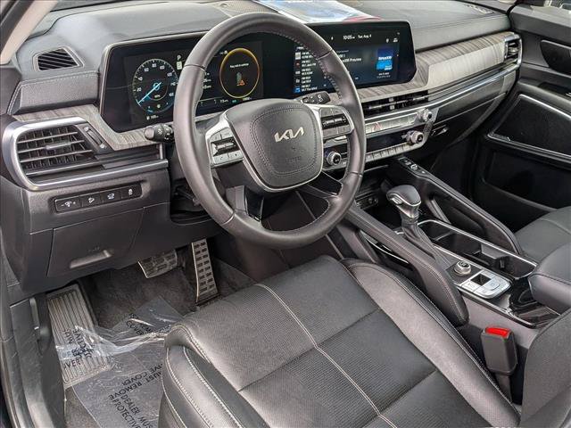 Used 2024 Kia Telluride SX w/ Towing Package FWD image 10
