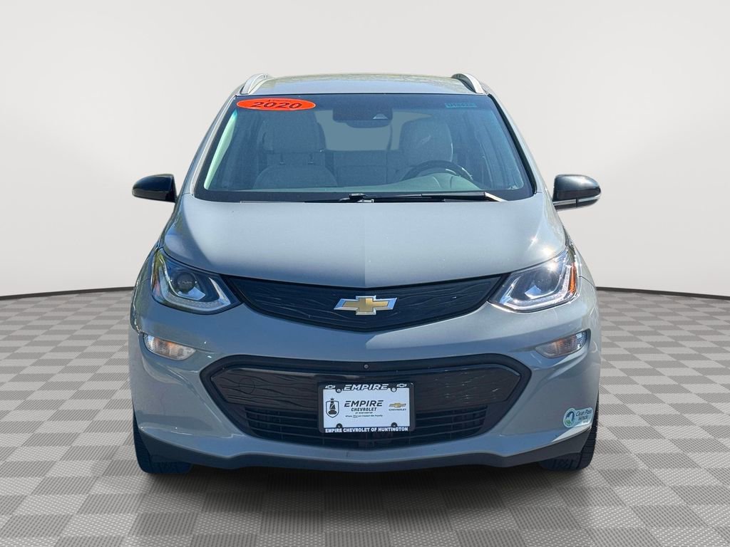 Used 2020 Chevrolet Bolt Premier w/ Infotainment Package FWD image 2