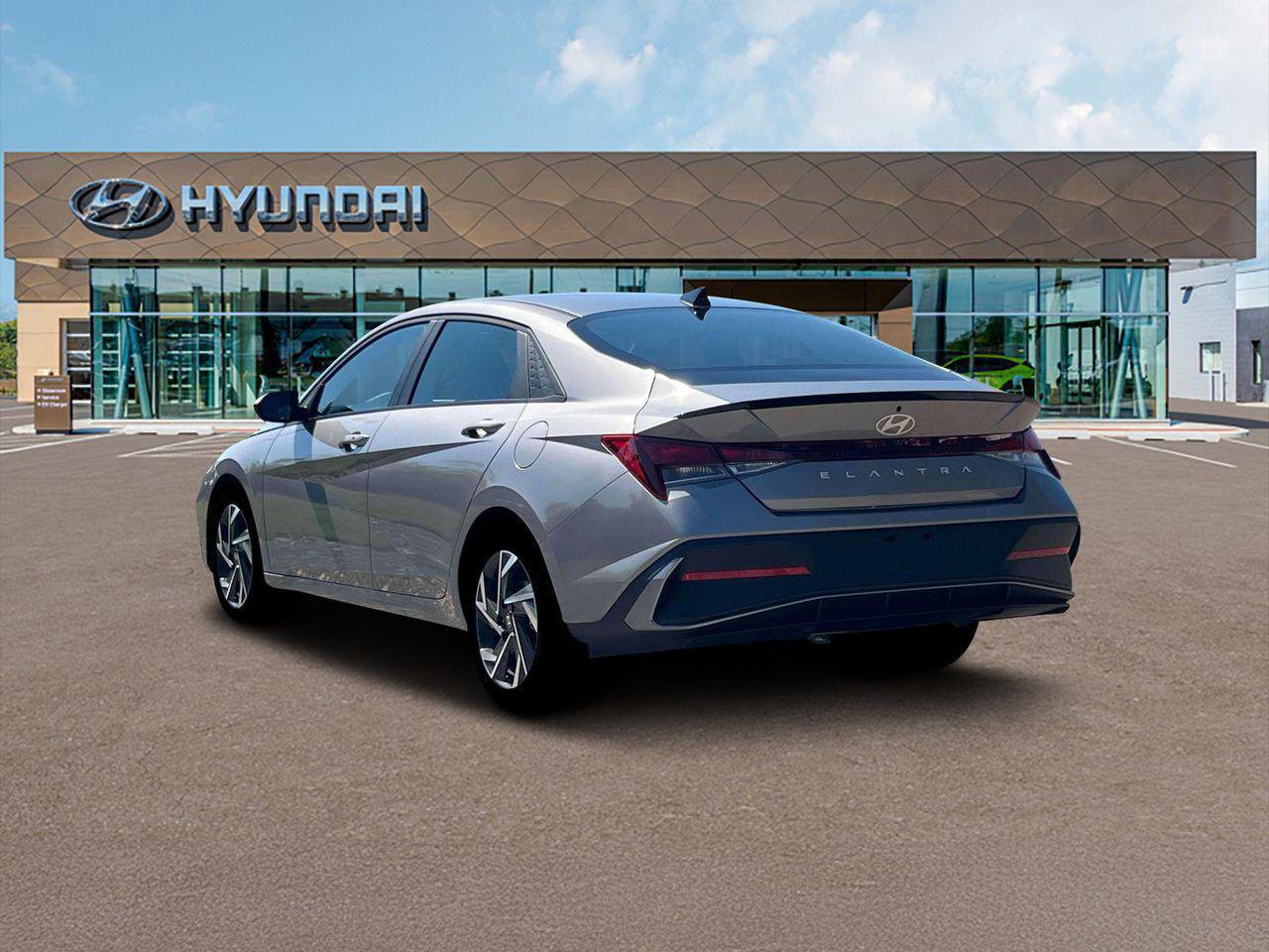 New 2025 Hyundai Elantra Sport image 5