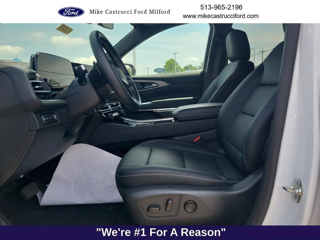 Used 2026 Chevrolet Traverse LT AWD/4WD image 21