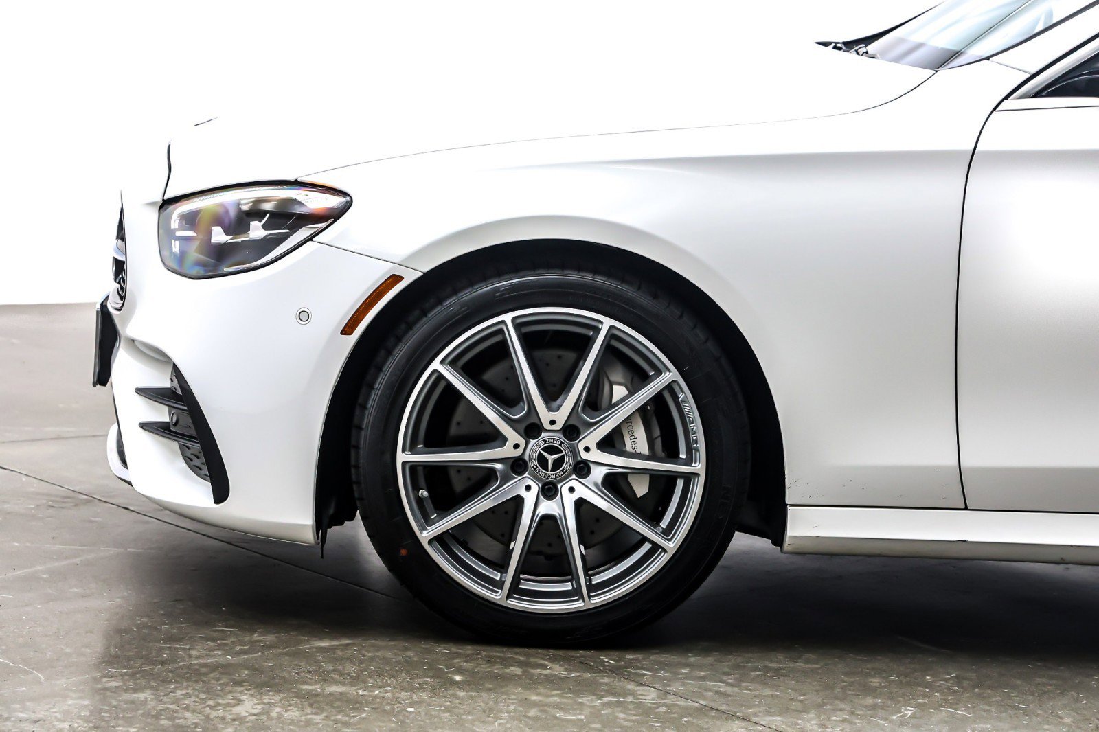 Used 2022 Mercedes-Benz E 350 4MATIC Sedan image 10