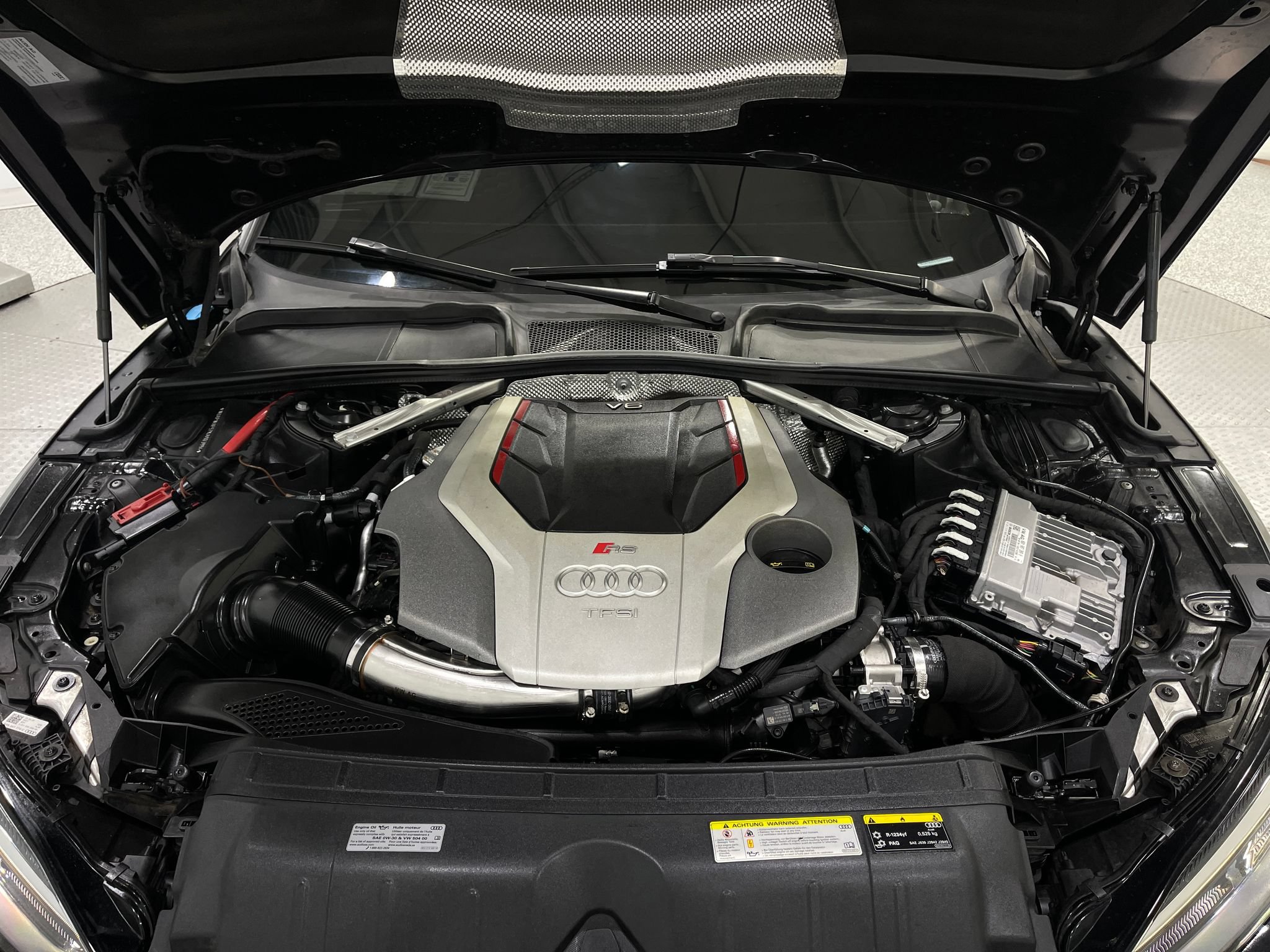 Used 2019 Audi RS 5 w/ Black Optic Carbon Package AWD/4WD image 27