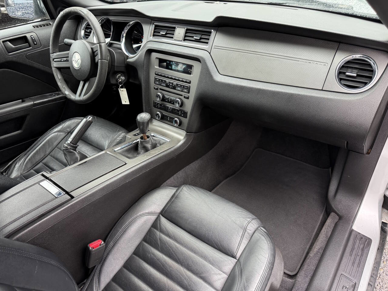 Used 2011 Ford Mustang GT image 25