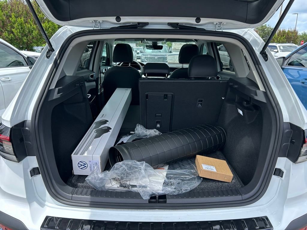 New 2026 Volkswagen Taos SEL AWD/4WD image 53