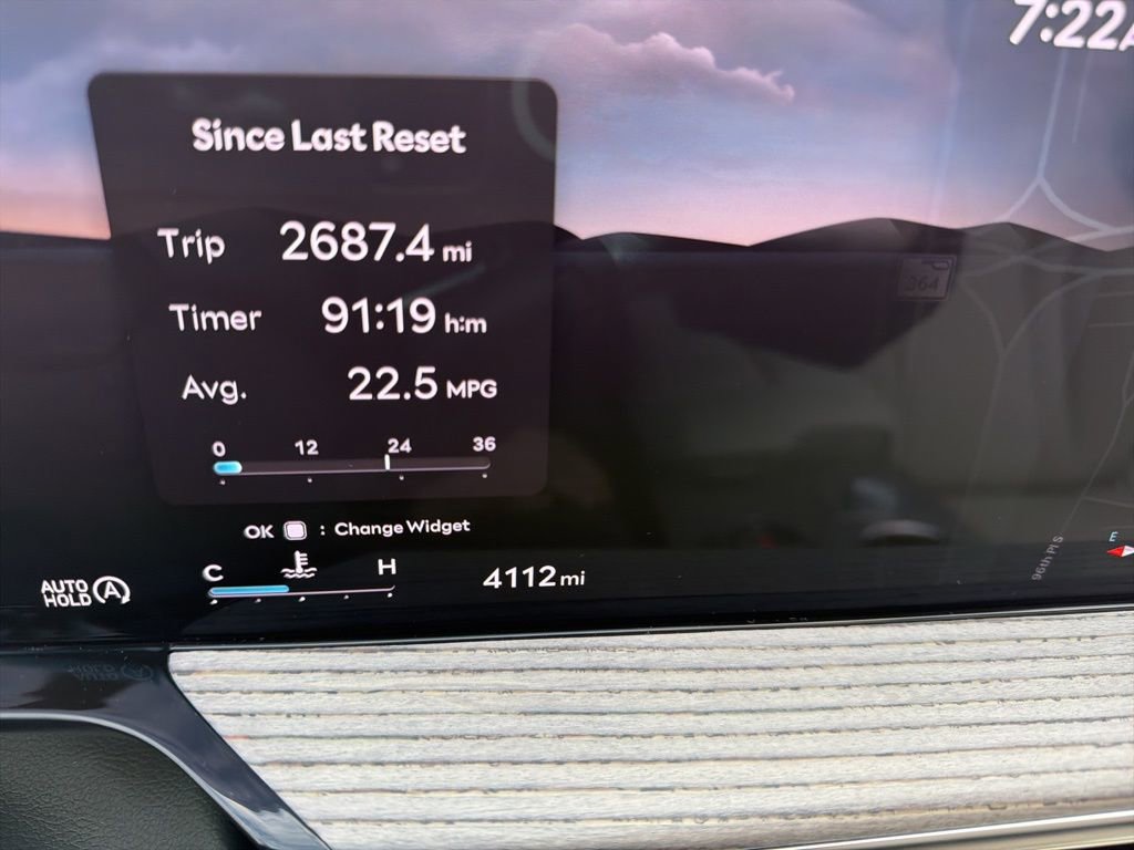 Used 2025 Genesis GV80 2.5T Prestige image 12