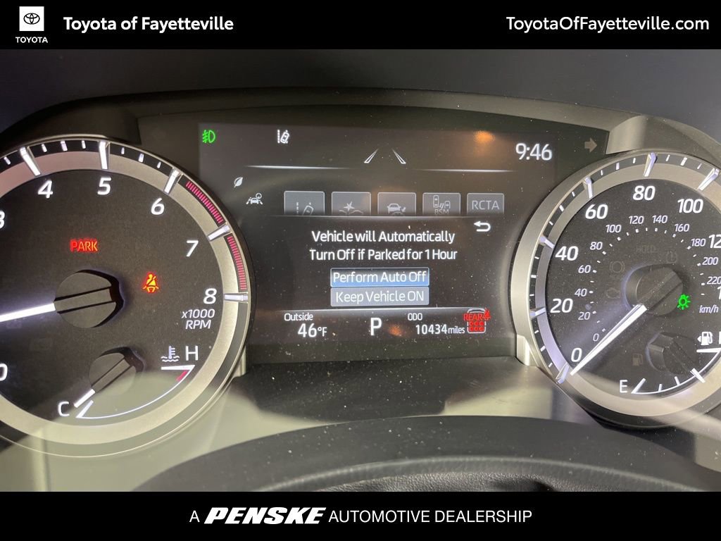 Certified 2025 Toyota Highlander XLE image 34