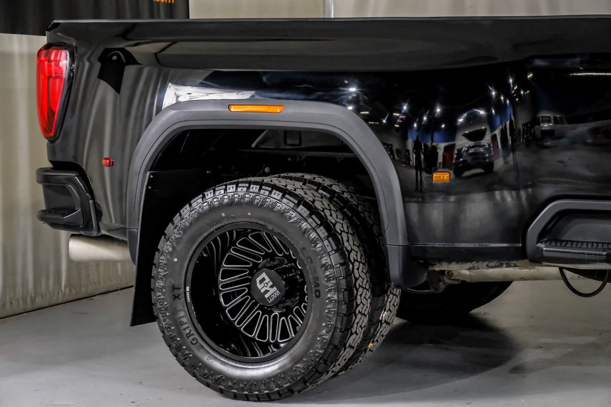Used 2023 GMC Sierra 3500 Denali w/ Denali Ultimate Package AWD/4WD image 7