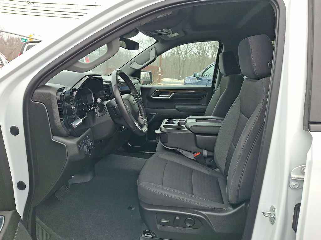 Used 2022 Chevrolet Silverado 1500 RST w/ Protection Package image 6