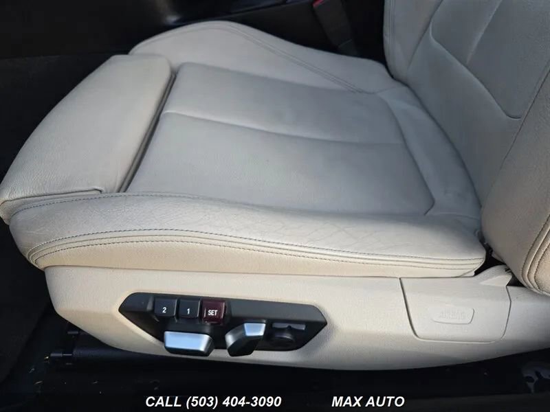 Used 2017 BMW 230i Coupe image 13