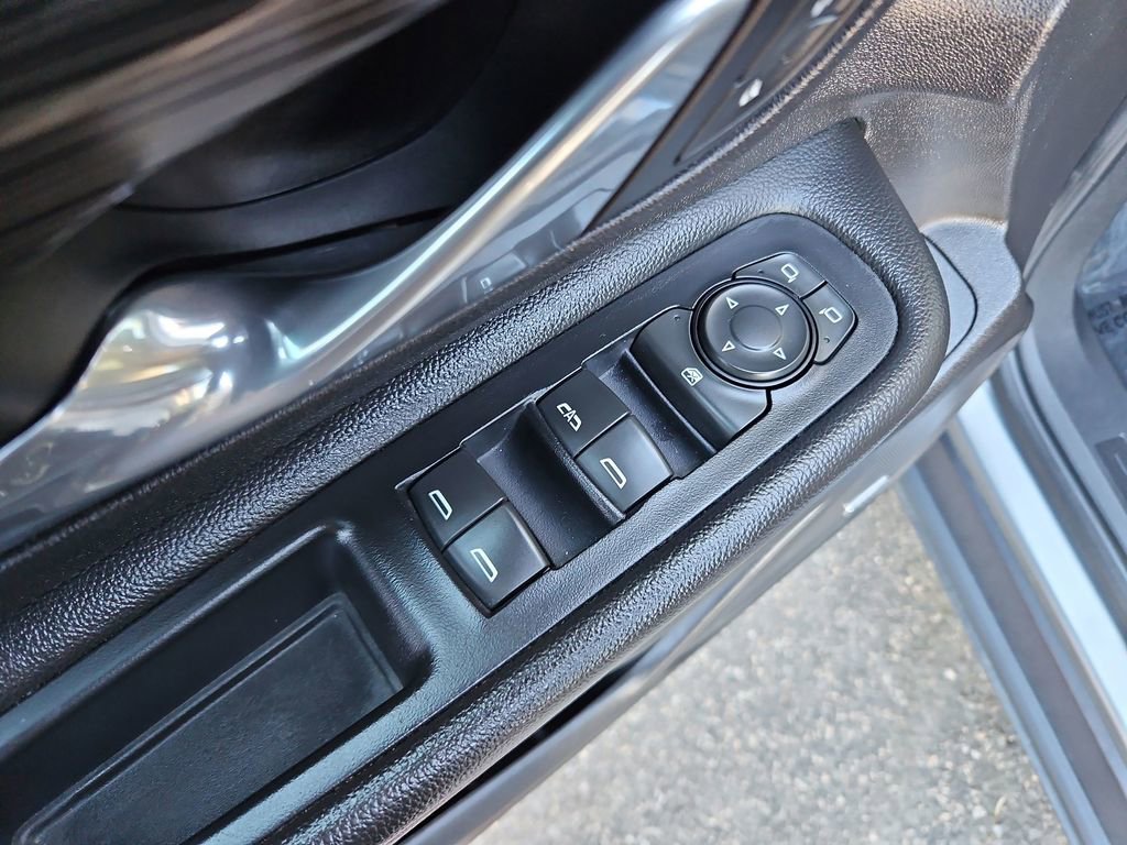 Used 2020 GMC Terrain SLT w/ Preferred Package image 28