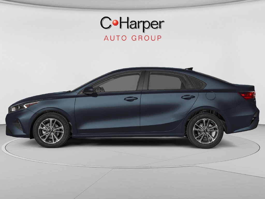 Certified 2024 Kia Forte LXS FWD image 3