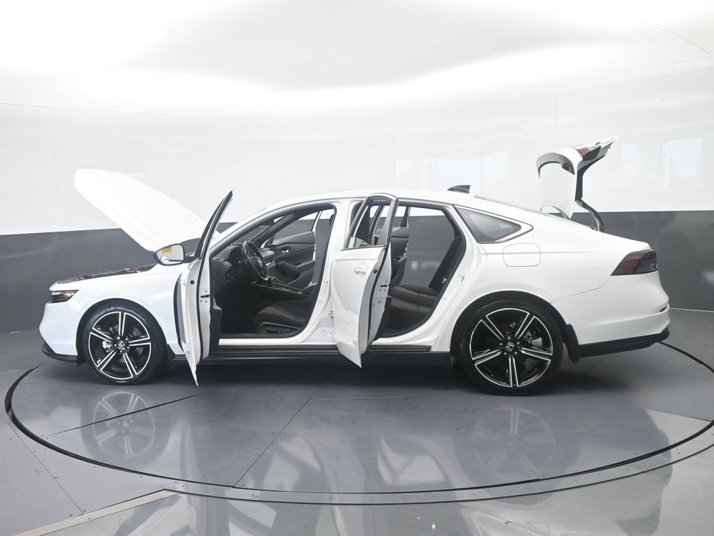 Used 2025 Honda Accord Sport image 73