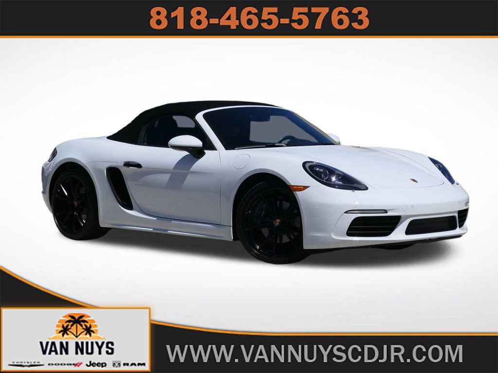 Used 2024 Porsche 718 Boxster RWD image 1