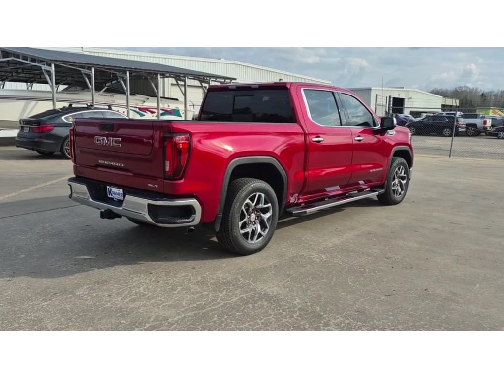 New 2026 GMC Sierra 1500 SLT image 8