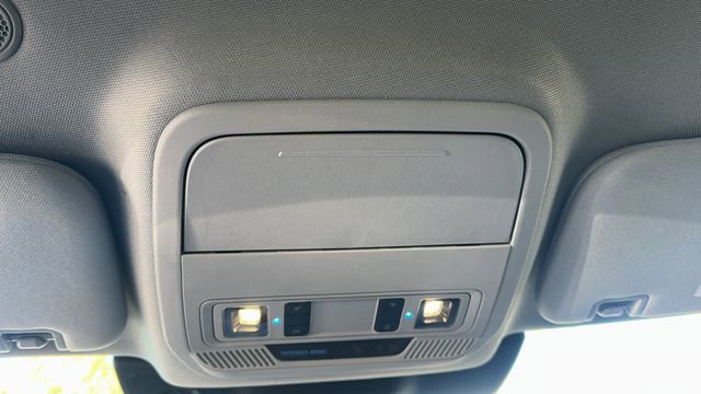 Certified 2022 Ford Explorer XLT w/ Equipment Group 202A image 22