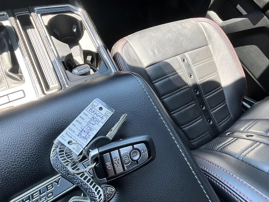 Used 2019 Ford F150 Lariat w/ Equipment Group 502A Luxury AWD/4WD image 41