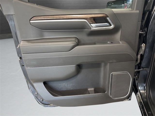 Used 2022 GMC Sierra 1500 SLE image 28