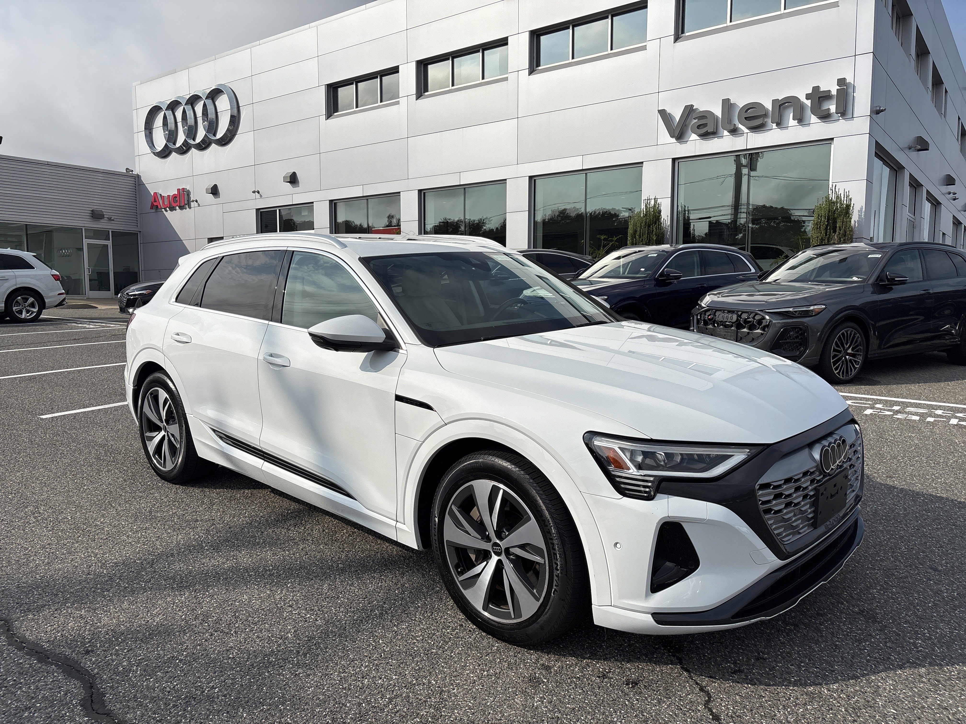 Certified 2024 Audi Q8 e-tron Premium Plus w/ Premium Plus Package