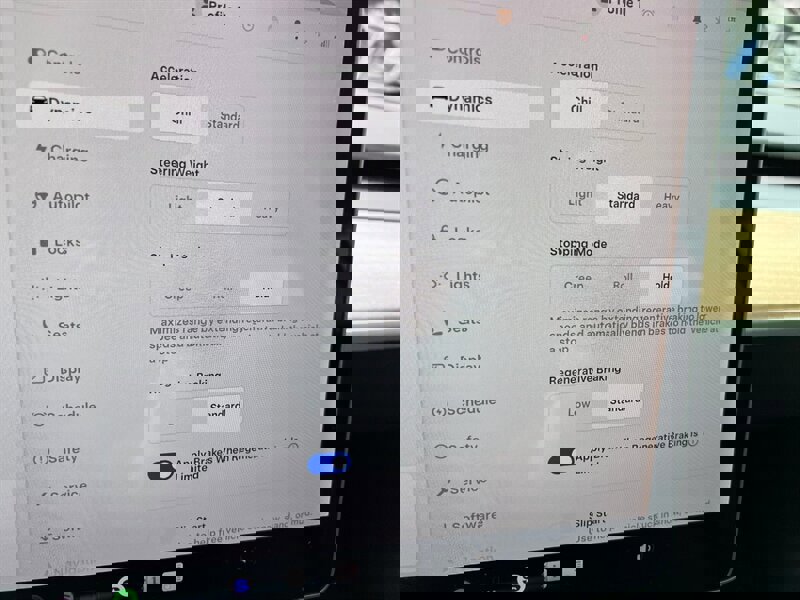 Used 2018 Tesla Model 3 Mid Range RWD image 30