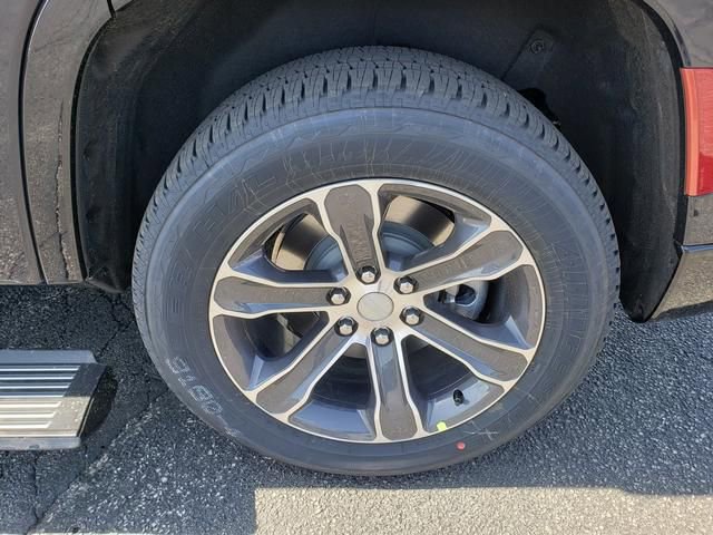 New 2024 Jeep Grand Wagoneer Series I image 12