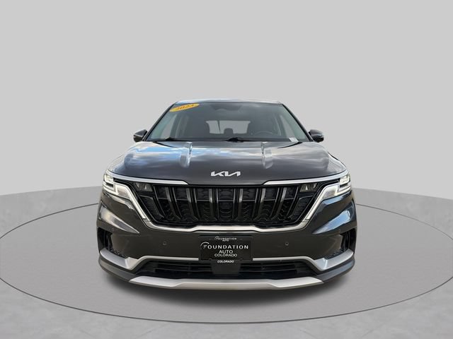 Used 2023 Kia Carnival EX FWD image 3