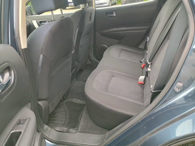Used 2015 Nissan Rogue S w/ Convenience Package AWD/4WD image 22