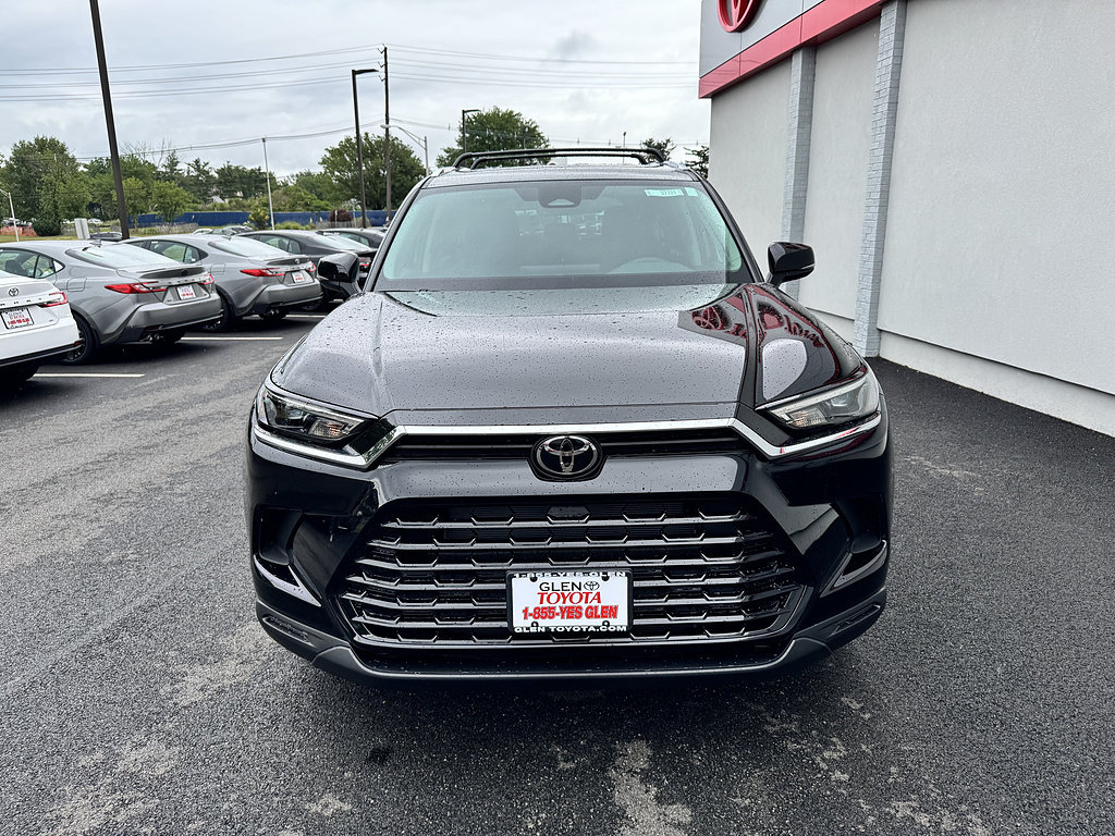 New 2026 Toyota Grand Highlander AWD image 3