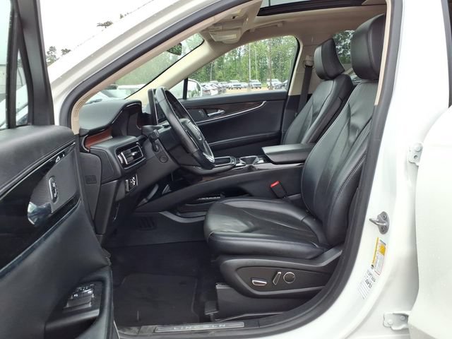 Used 2023 Lincoln Nautilus Reserve FWD image 13