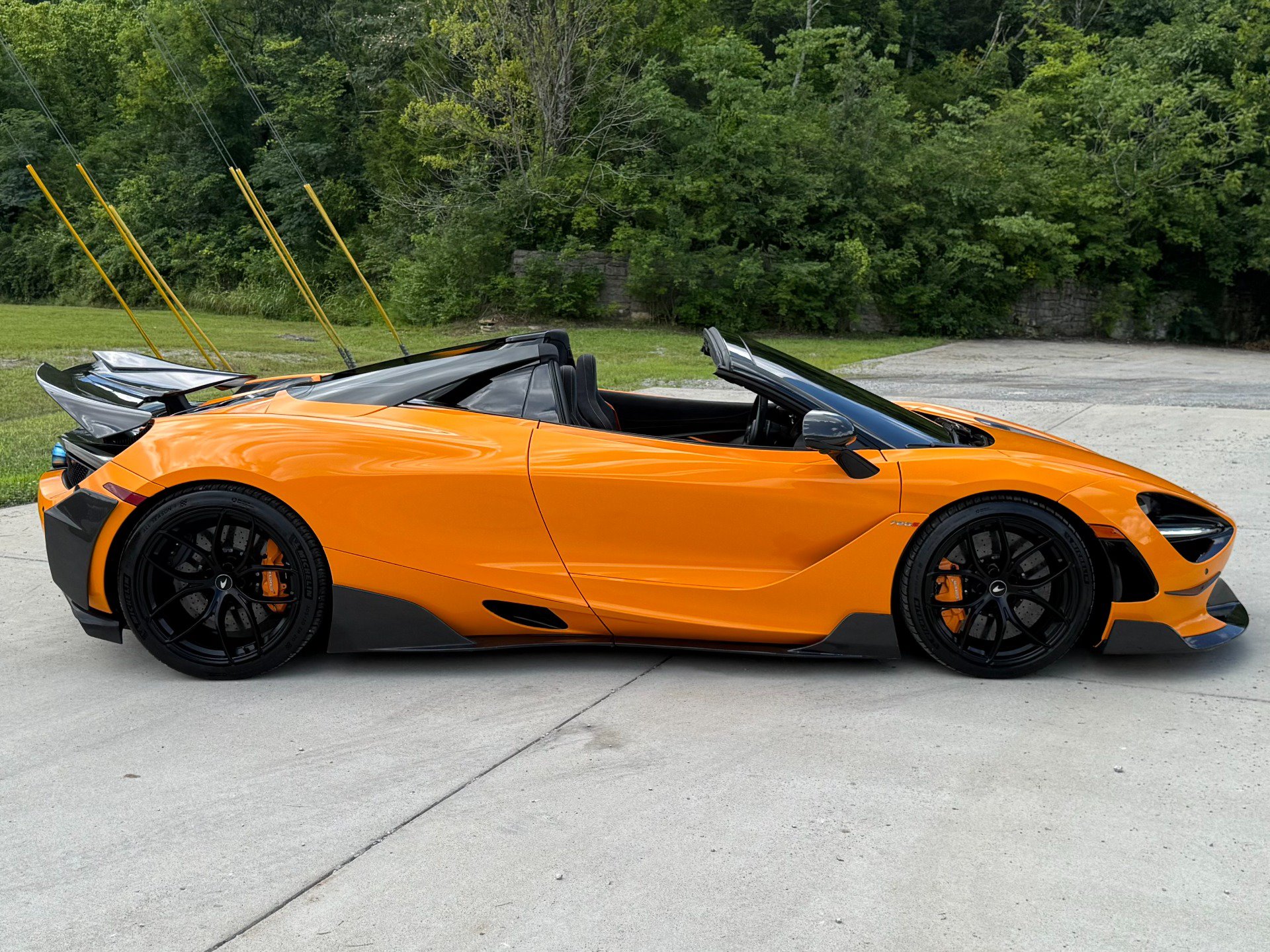 Used 2021 McLaren 720S Performance RWD image 12