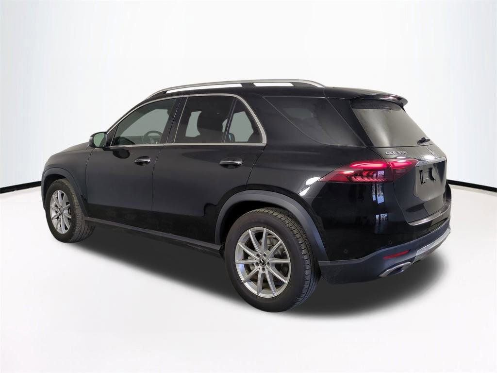 Used 2024 Mercedes-Benz GLE 350 4MATIC w/ 3rd Row Seat Package image 7