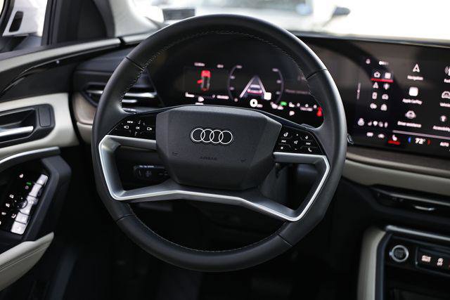 Certified 2025 Audi Q5 Premium image 27