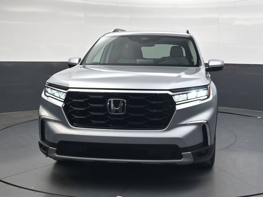 Used 2023 Honda Pilot Elite image 9