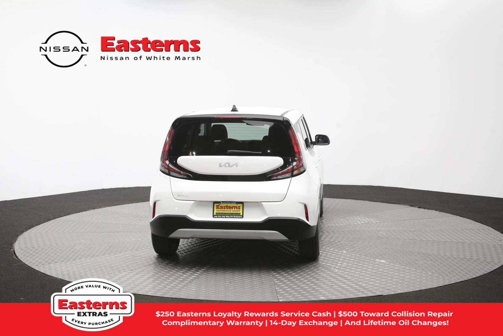 Used 2023 Kia Soul LX FWD image 35
