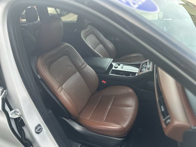 Used 2023 Lincoln Aviator Reserve w/ Equipment Group 201A RWD image 29