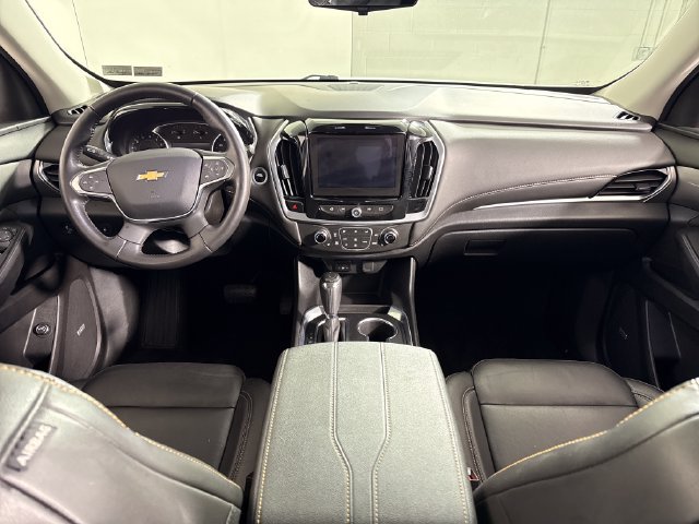 Used 2019 Chevrolet Traverse LT w/ LT Premium Package AWD/4WD image 24