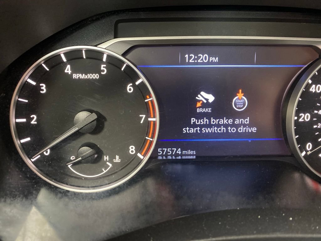Used 2024 Nissan Altima 2.5 SV FWD image 5