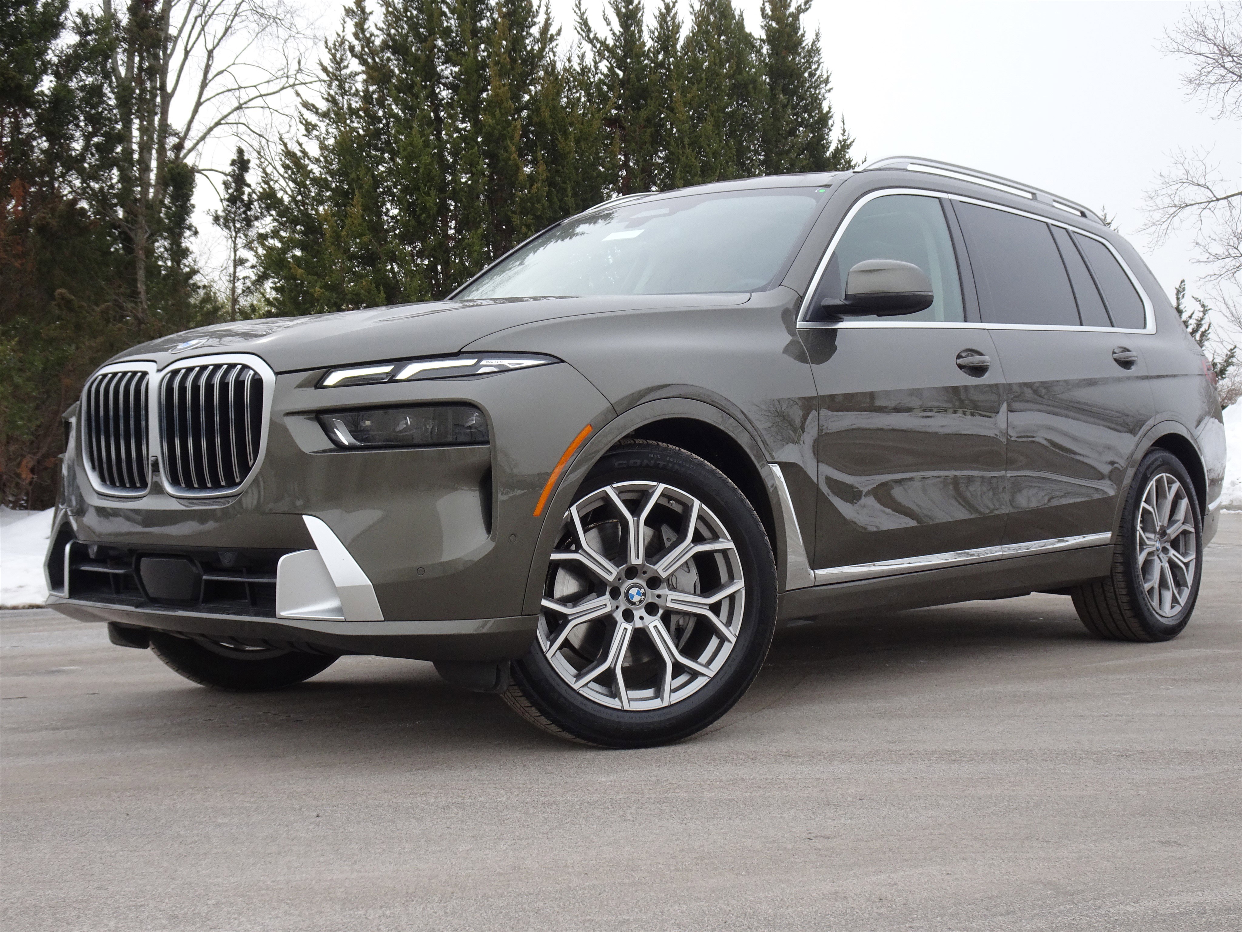 Used 2023 BMW X7 xDrive40i w/ Premium Package