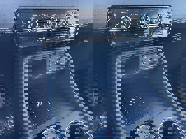 New 2025 Honda Pilot Touring image 19