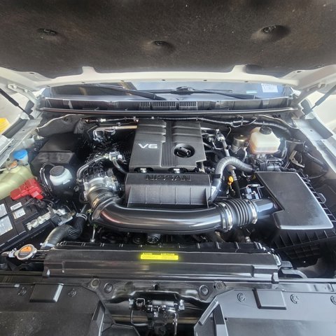 Used 2023 Nissan Frontier SV w/ Midnight Edition Package image 10