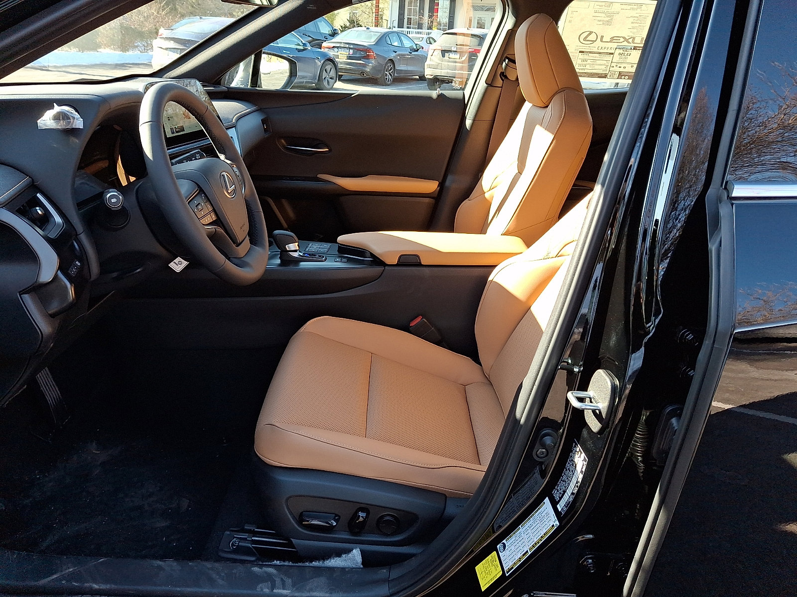 New 2025 Lexus UX 300h AWD image 9