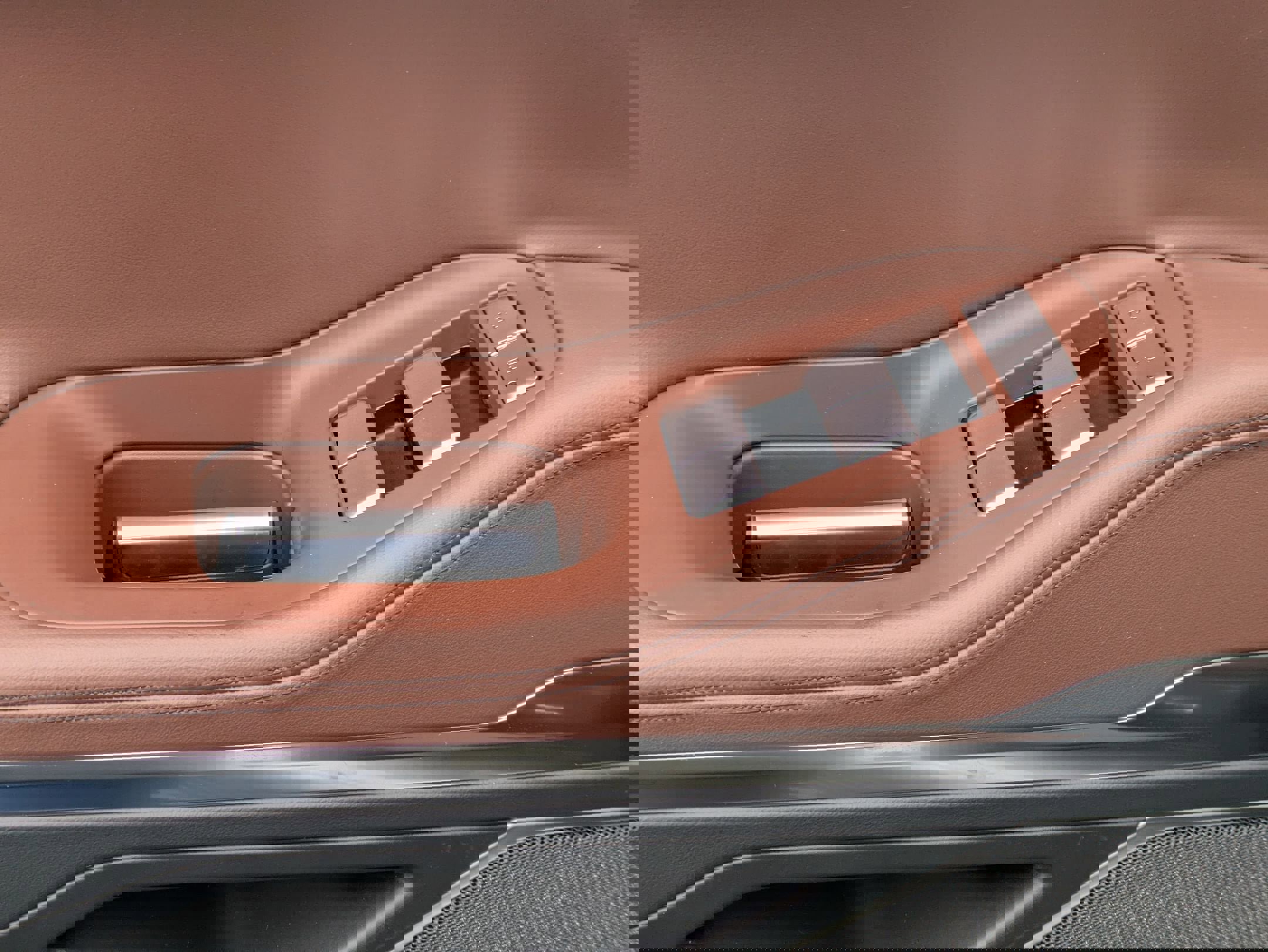 Used 2025 Lincoln Navigator Reserve AWD/4WD image 11