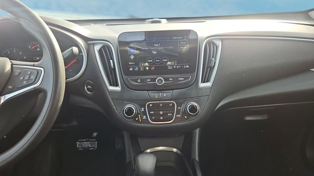 Used 2023 Chevrolet Malibu LT image 10