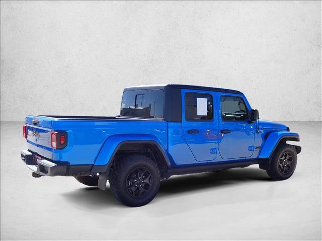 Used 2021 Jeep Gladiator Sport AWD/4WD image 4
