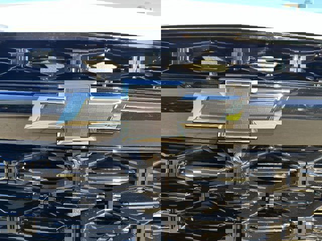 New 2026 Chevrolet Traverse RS w/ LPO, Floor Liner Package image 32