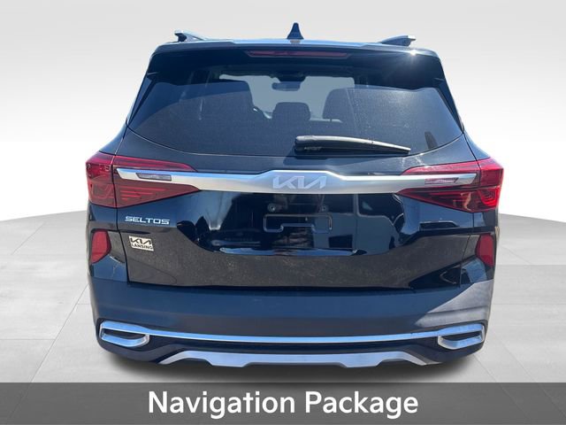 Used 2023 Kia Seltos S w/ Navigation Package AWD/4WD image 6