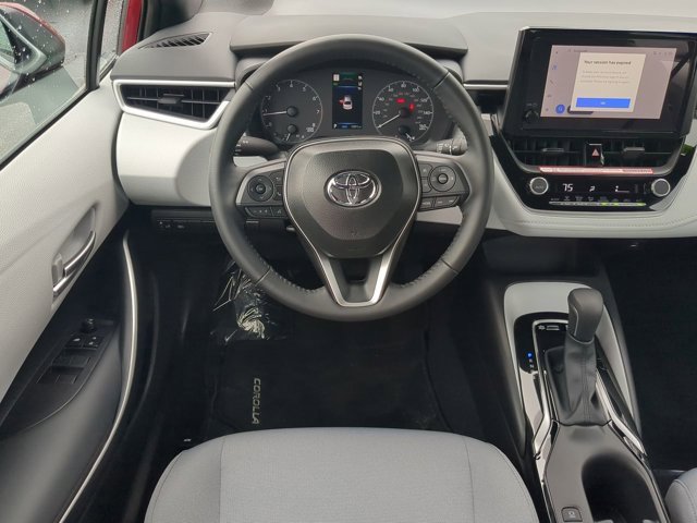 Used 2025 Toyota Corolla SE image 14