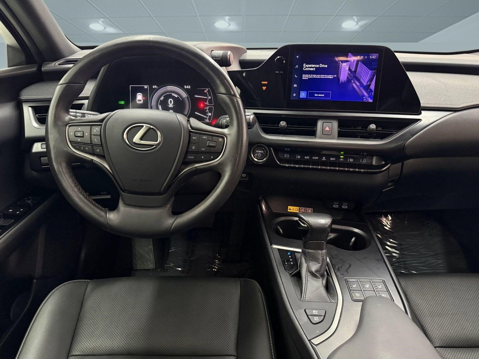Used 2024 Lexus UX 250h F Sport FWD image 30