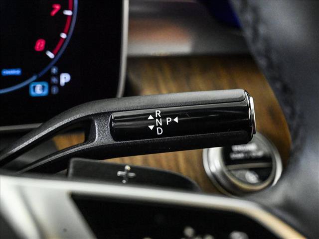 Used 2025 Mercedes-Benz C 300 4MATIC Sedan image 12